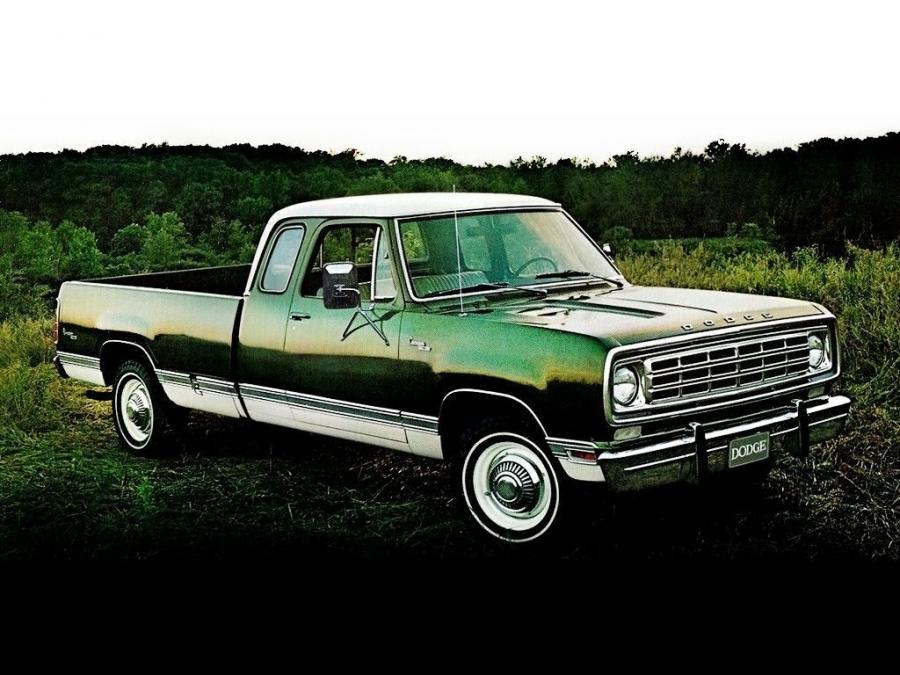  Dodge D100 Club Cab Adventurer 1976 года  (фото 1 из 1)